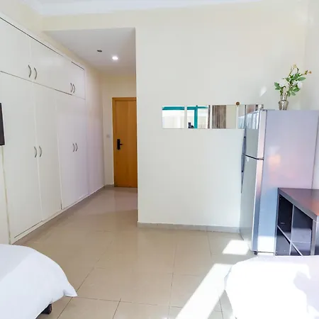 Masters And Double Rooms For Girls Only In Marina, Dubai Exterior photo