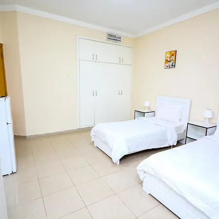 Masters And Double Rooms For Girls Only In Marina, Dubai Exterior photo