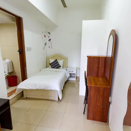 Masters And Double Rooms For Girls Only In Marina, Dubai Exterior photo