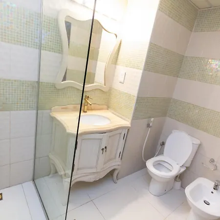 Masters And Double Rooms For Girls Only In Marina, Dubai Exterior photo