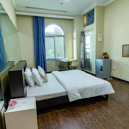 Masters And Double Rooms For Girls Only In Marina, Dubai Exterior photo