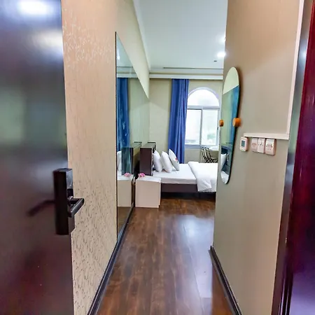 Masters And Double Rooms For Girls Only In Marina, Dubai Exterior photo