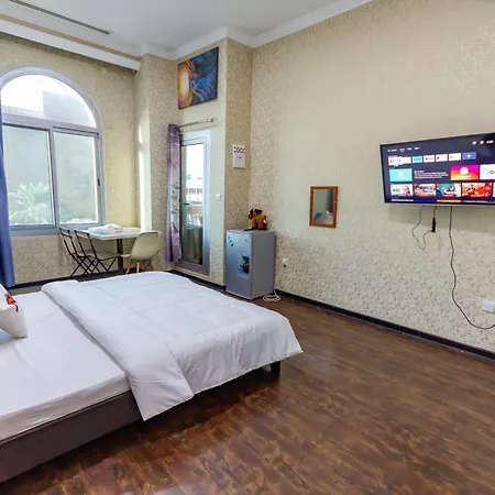 Masters And Double Rooms For Girls Only In Marina, Dubai Exterior photo