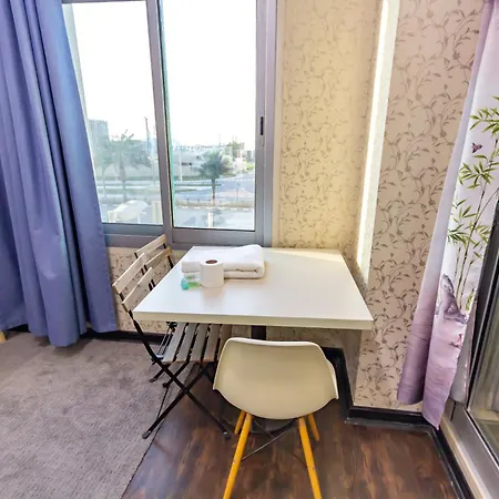 Masters And Double Rooms For Girls Only In Marina, Dubai Exterior photo