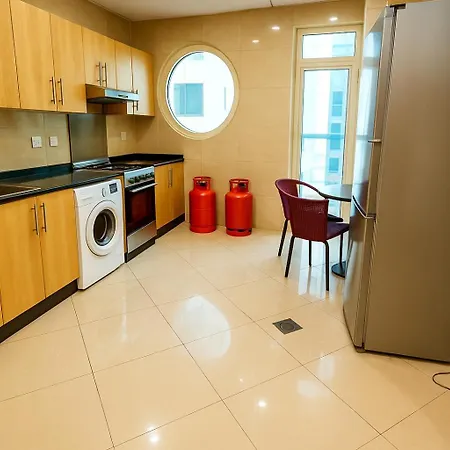 Masters And Double Rooms For Girls Only In Marina, Dubai Esterno foto