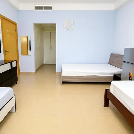 Masters And Double Rooms For Girls Only In Marina, Dubai Esterno foto