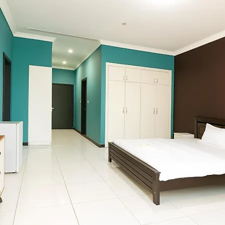 Masters And Double Rooms For Girls Only In Marina, Dubai Esterno foto