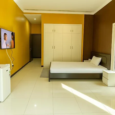 Masters And Double Rooms For Girls Only In Marina, Dubai Esterno foto