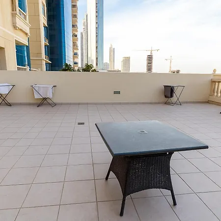 Masters And Double Rooms For Girls Only In Marina, Dubai Esterno foto