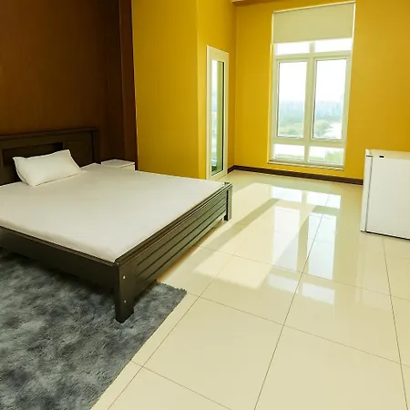Masters And Double Rooms For Girls Only In Marina, Dubai Esterno foto
