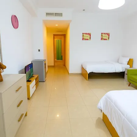 Masters And Double Rooms For Girls Only In Marina, Dubai Esterno foto