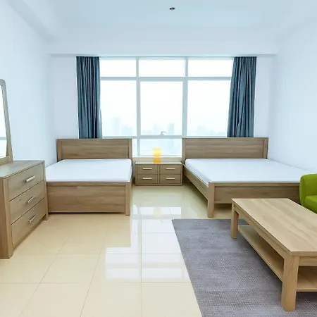 Masters And Double Rooms For Girls Only In Marina, Dubai Esterno foto