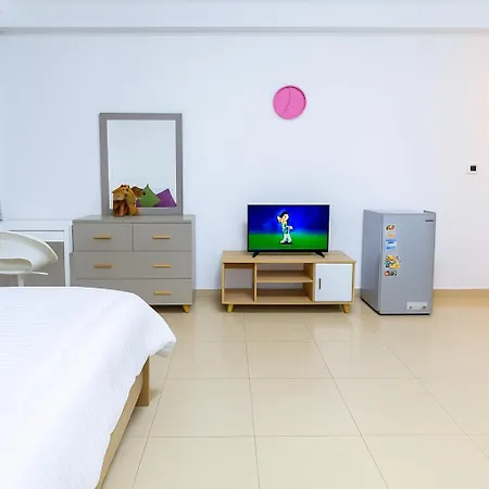 Masters And Double Rooms For Girls Only In Marina, Dubai Esterno foto
