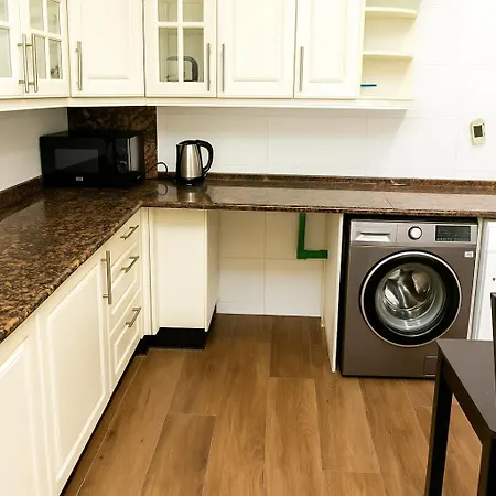 Masters And Double Rooms For Girls Only In Marina, Dubai Esterno foto