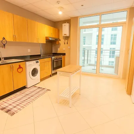 Masters And Double Rooms For Girls Only In Marina, Dubai Esterno foto