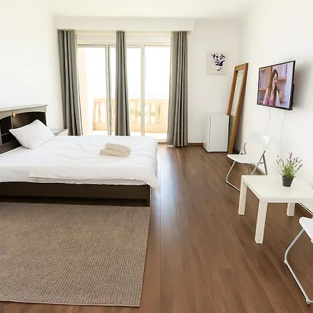 Masters And Double Rooms For Girls Only In Marina, Dubai Esterno foto