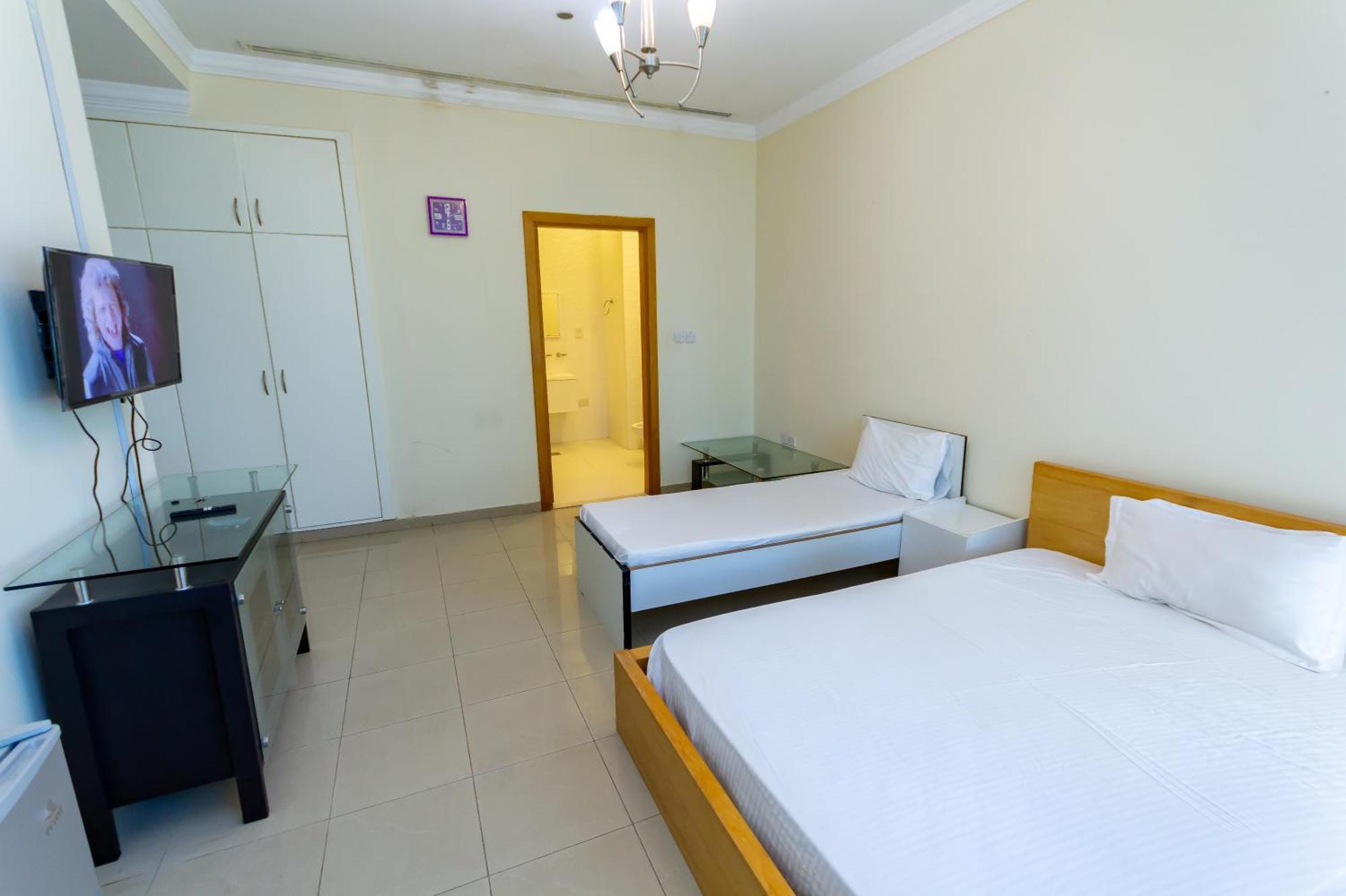 Masters And Double For Girls Only In Marina, Apartment Dubai