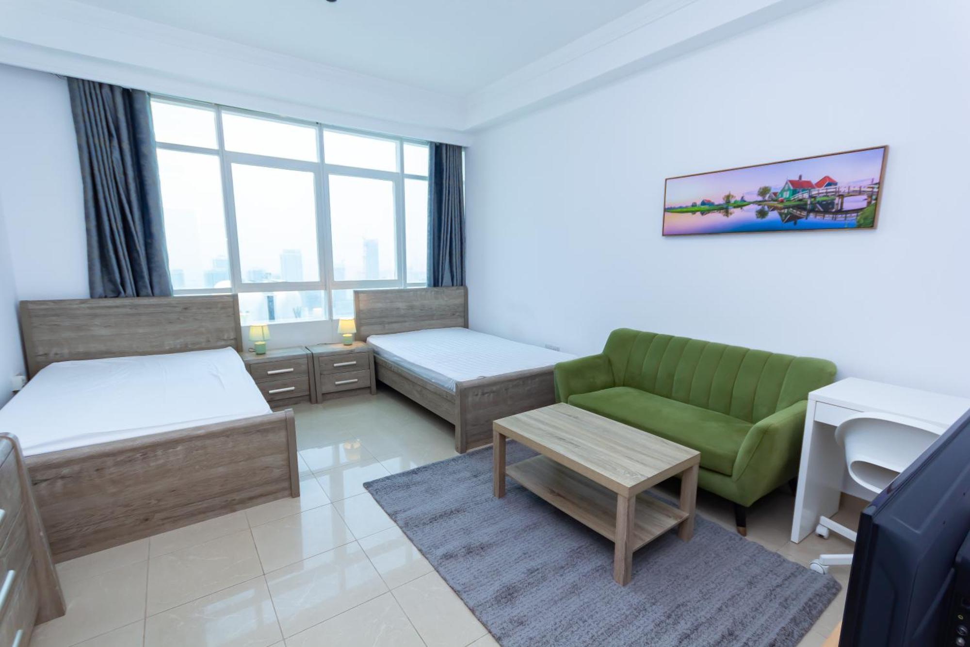 Apartment Masters And Double For Girls Only In Marina, Dubai