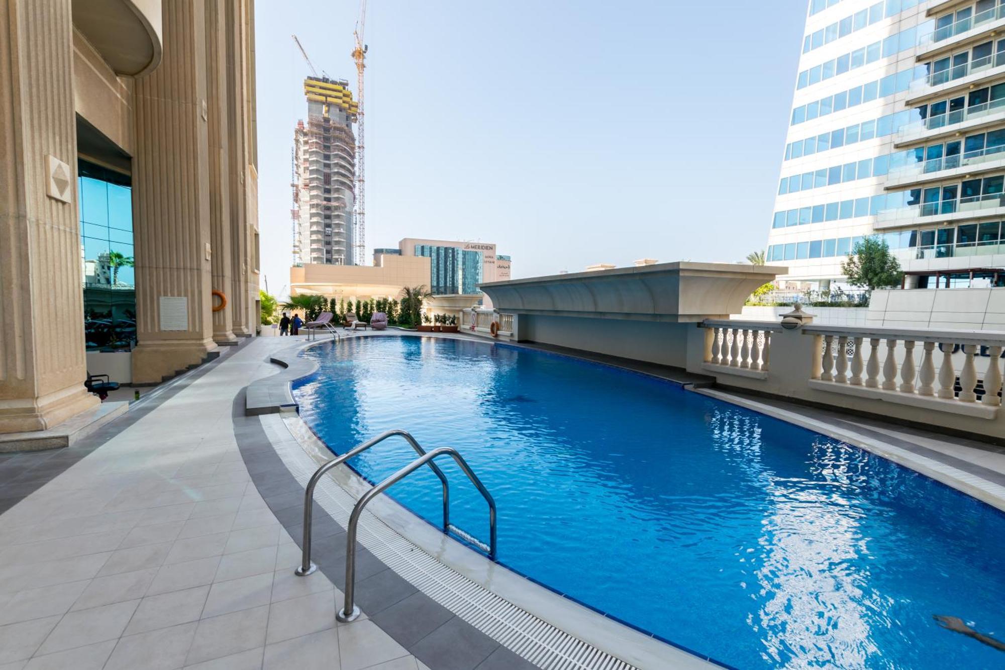 Masters And Double For Girls Only In Marina, * Dubai